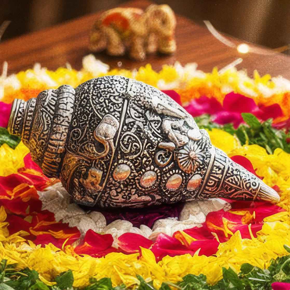 Shree Ganesh Shankh | Pure 24K Gold and 999 Silver Plated (5 Inch)