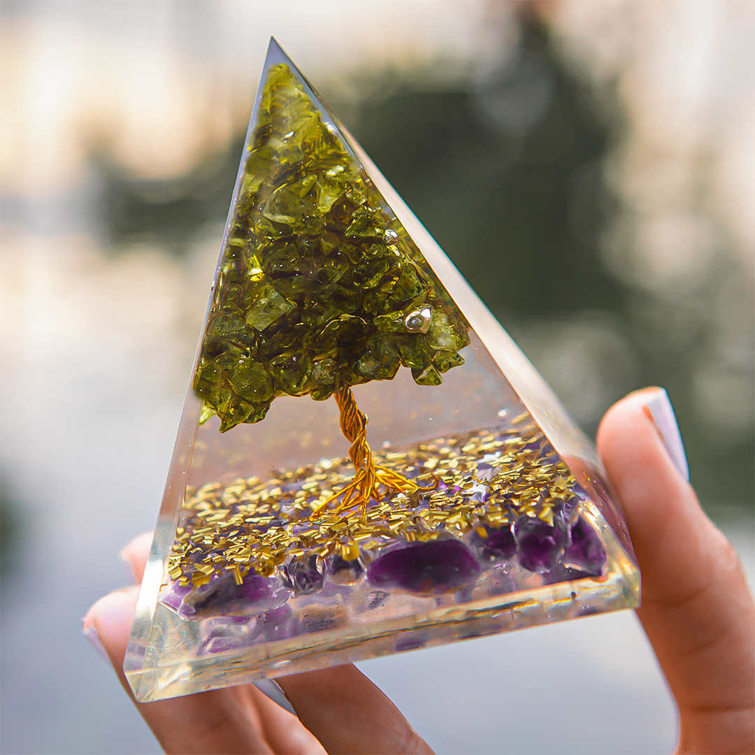 Tree Of Life Bundle (Orgone Pyramid + Diary)