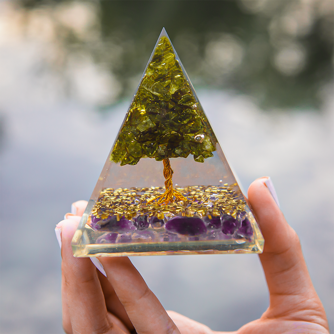 Tree Of Life Bundle (Orgone Pyramid + Diary)