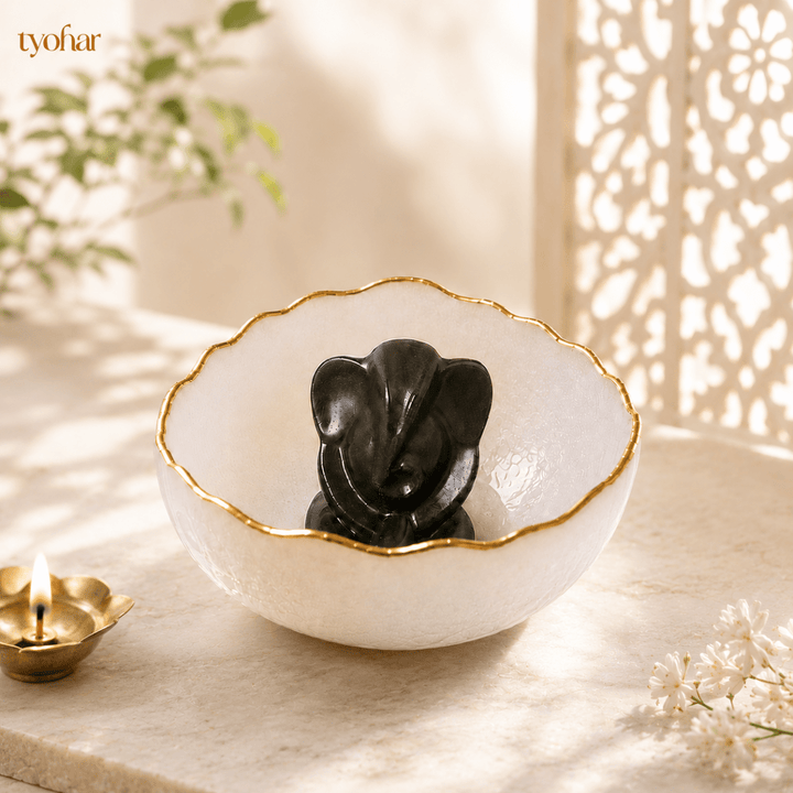 Pure Selenite Money Bowl with Gold Lining - Tyohar Store
