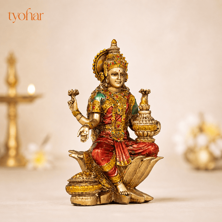 Antique Goddess Lakshmi Idol | Rustic Finish [7 Inch] - Tyohar Store