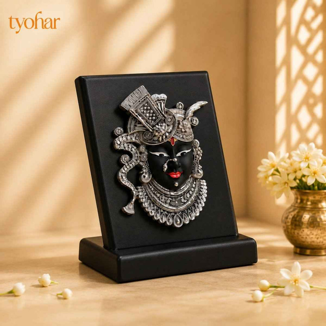 Shreenathji Mukharvind & Radha Krishna 3D Frame | 999 Silver Plated